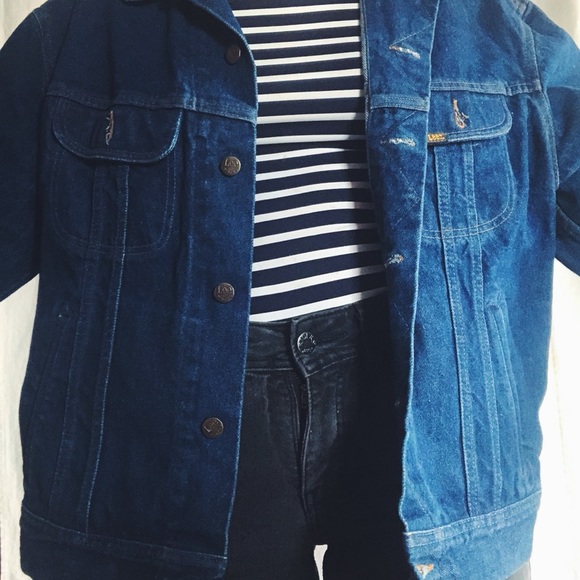 Jean Jacket - Picture 1 of 3